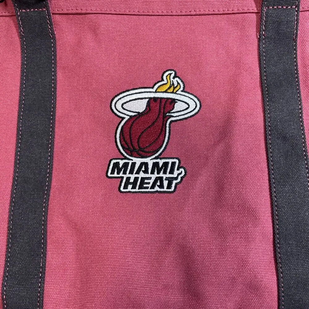 NBA Miami Heat Logo large Tote Bag GAP black/red Canvas 21x11.5x10 NWT $58